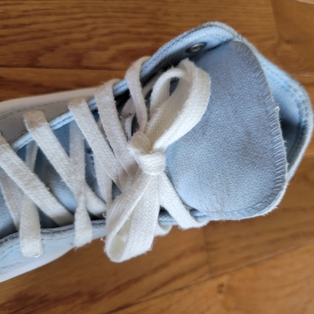 Converse Kids High-Top Platform Sneakers - Light Blue and White - Picture 6 of 8